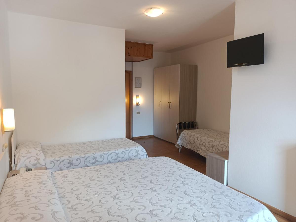 Hotel Gufo Bormio Exteriör bild
