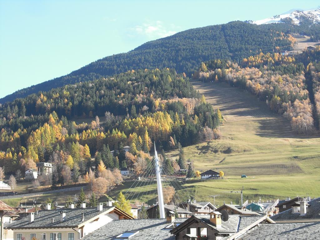 Hotel Gufo Bormio Exteriör bild