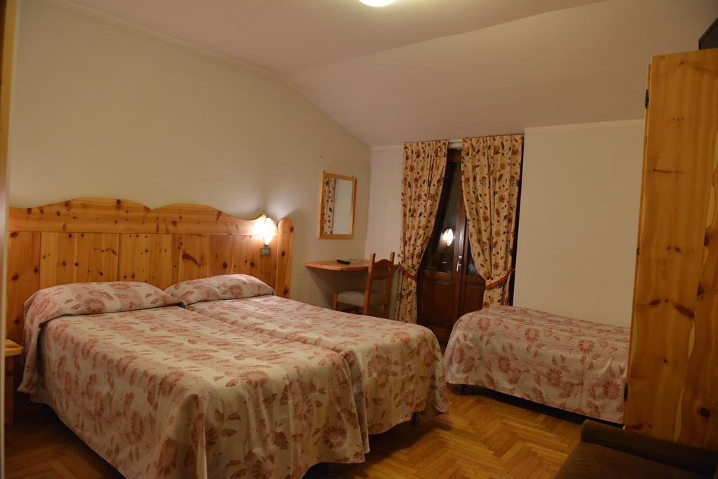 Hotel Gufo Bormio Exteriör bild
