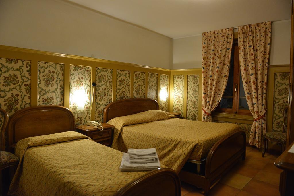 Hotel Gufo Bormio Exteriör bild