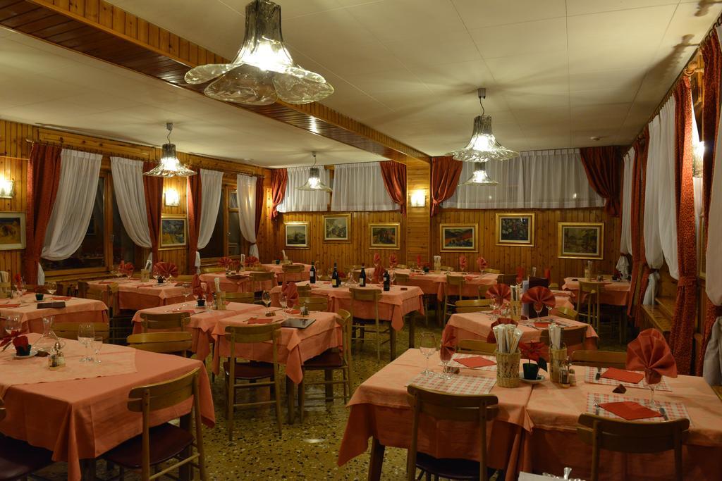 Hotel Gufo Bormio Exteriör bild